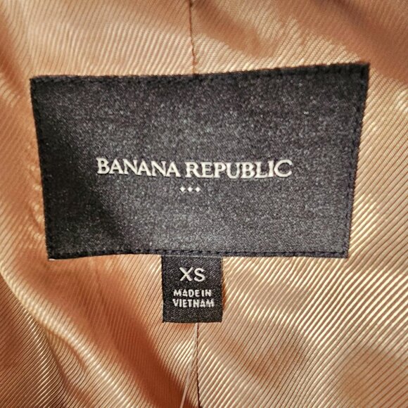 😍NWT😍 Banana Republic Faux Fur Coat, Black/Brown, Size XS - Picture 7 of 9